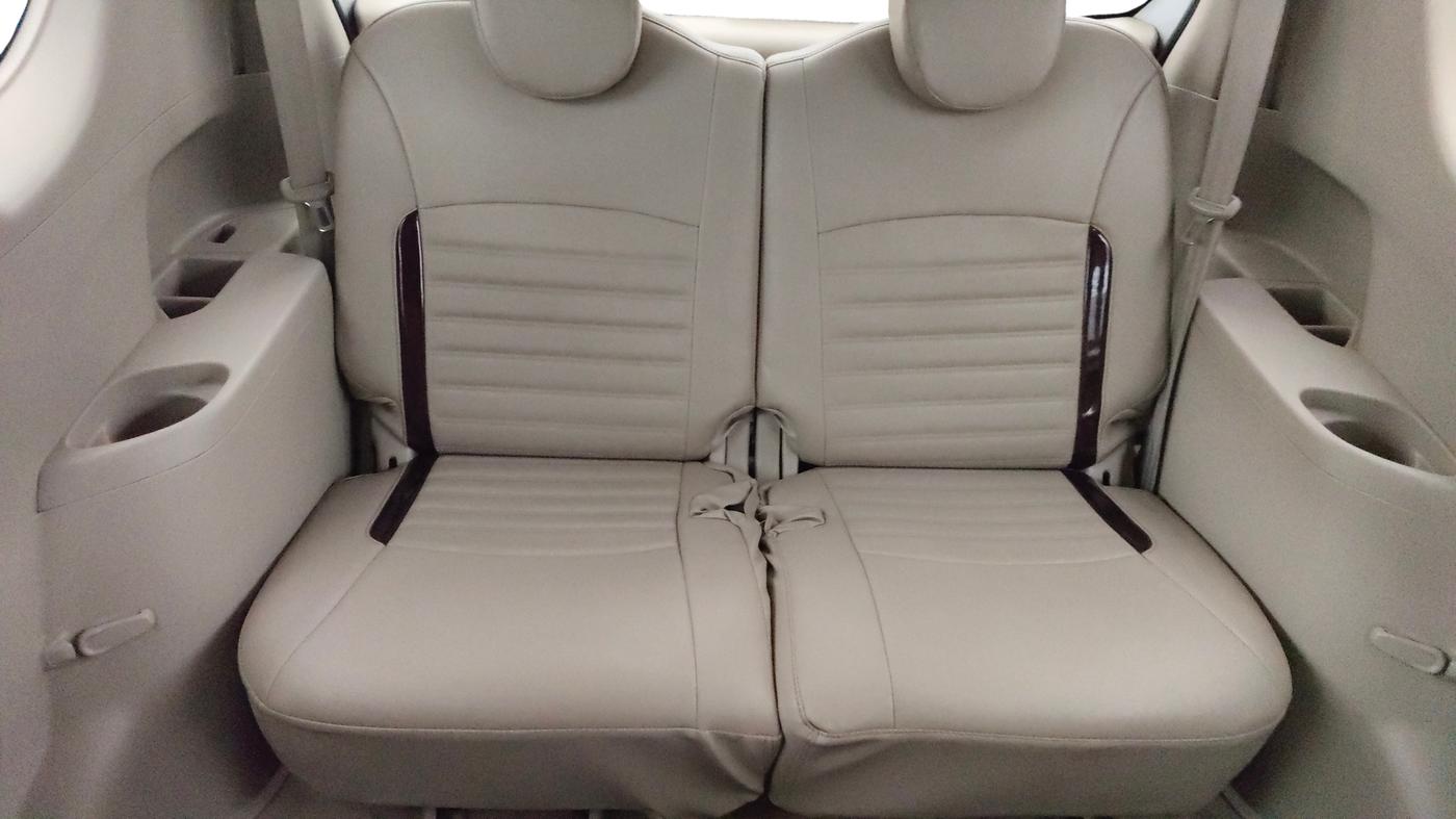 2017 Maruti Ertiga ZDI + SHVS, Diesel, Manual, 49,592 km, Third Seat Row ( optional )