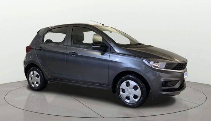 2024 Tata Tiago XM PETROL, Petrol, Manual, 8,717 km, SRP