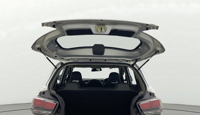 2018 Mahindra KUV 100 NXT K2 P 6 STR, Petrol, Manual, 39,378 km, Boot Door Open