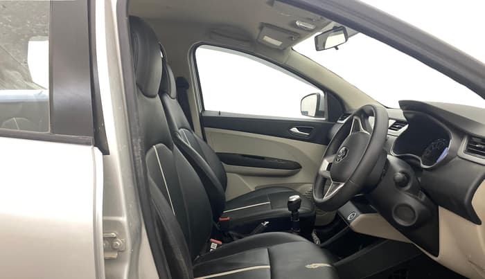 2019 Renault TRIBER RXZ, Petrol, Manual, 44,865 km, Right Side Front Door Cabin