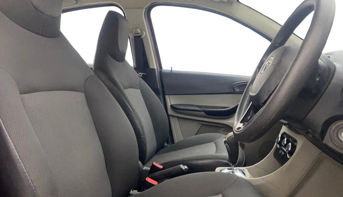 2018 Tata Tiago XTA PETROL, Petrol, Automatic, 49,239 km, Right Side Front Door Cabin