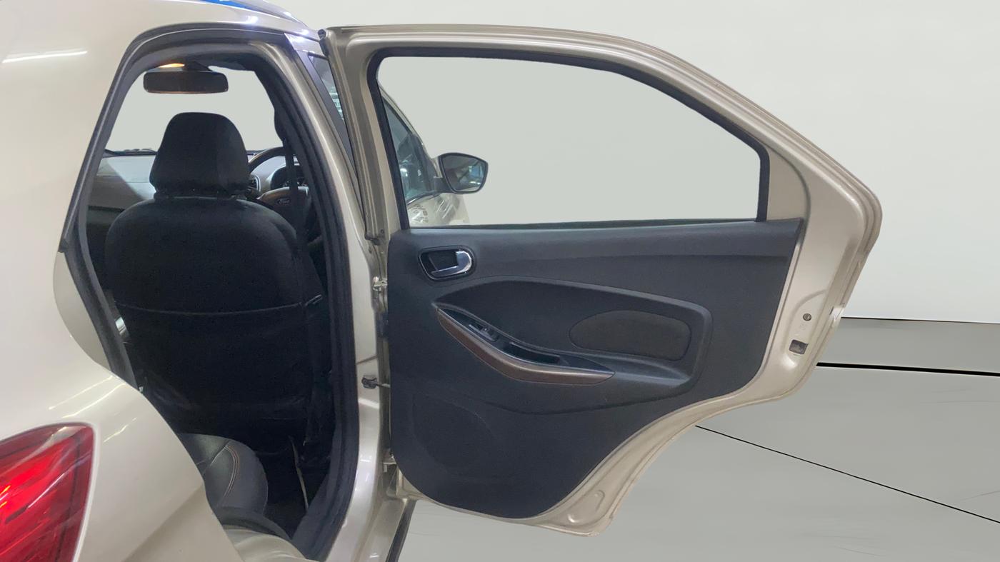 2018 Ford FREESTYLE TITANIUM PLUS 1.2 PETROL, Petrol, Manual, 44,794 km, RHS Rear Door