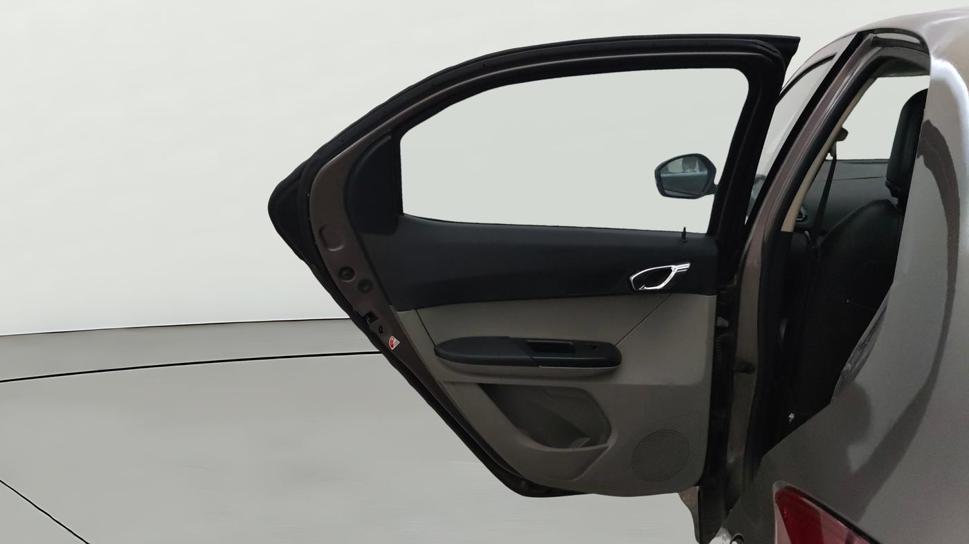 2019 Tata Tiago XZ PLUS PETROL, Petrol, Manual, 30,627 km, LHS Rear Door