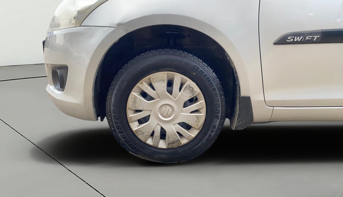 2014 Maruti Swift VXI, Petrol, Manual, 78,216 km, Left Front Wheel