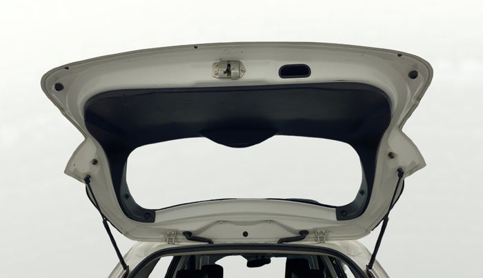 2021 Maruti S Cross ALPHA 1.5, Petrol, Manual, 90,927 km, Boot Door Open