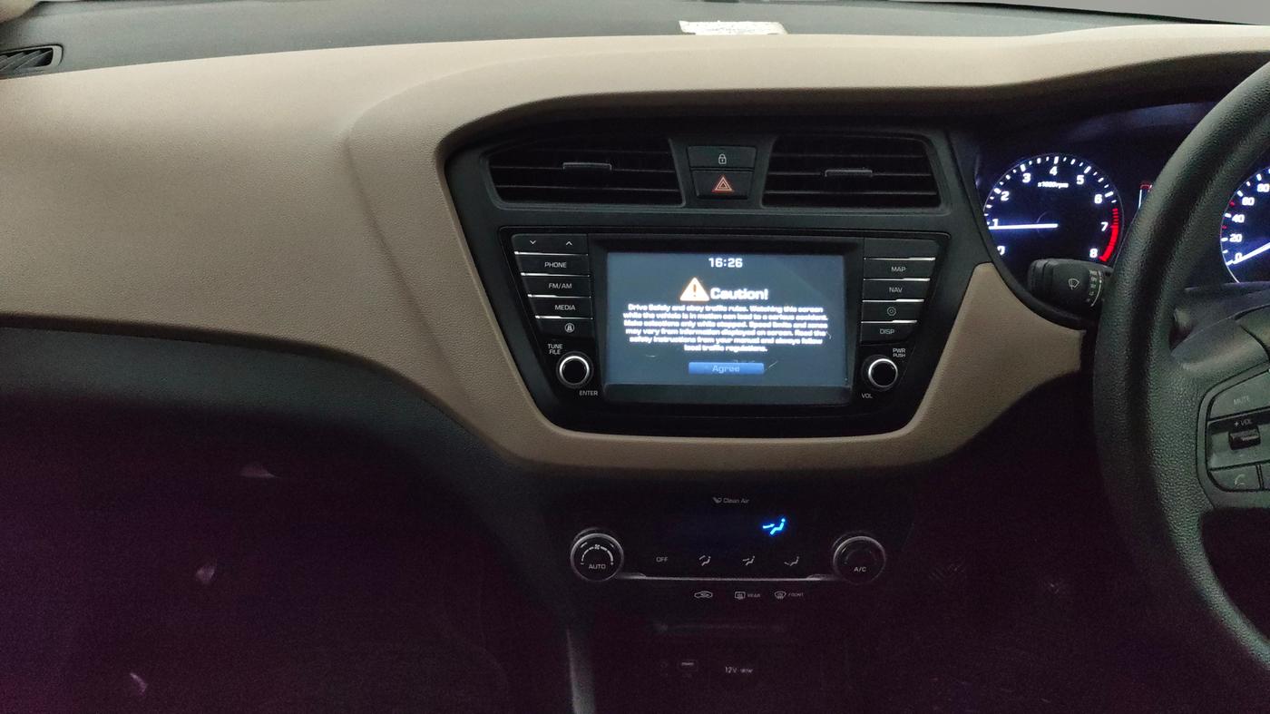 2017 Hyundai Elite i20 ASTA 1.2, Petrol, Manual, 28,808 km, Air Conditioner