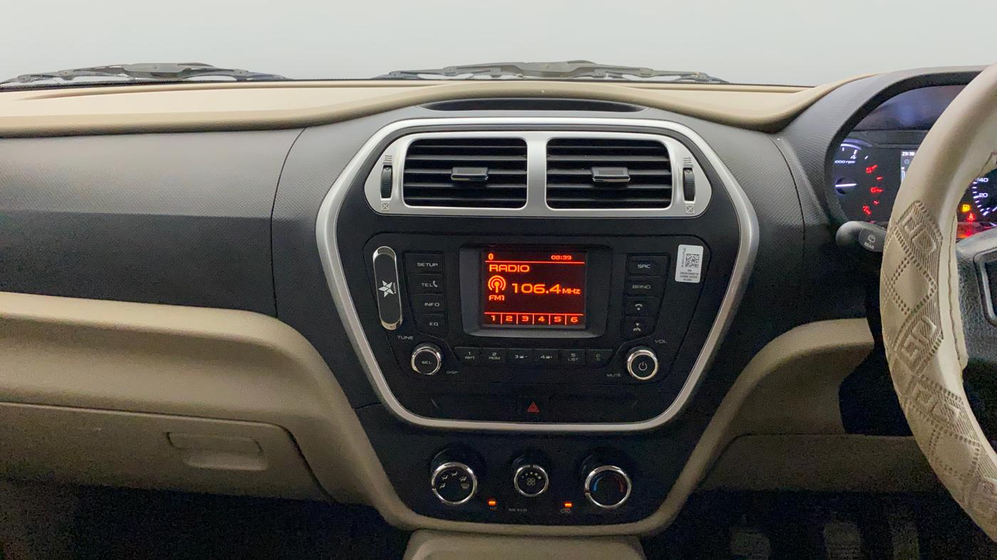 2022 Mahindra BOLERO NEO N 8, Diesel, Manual, 13,391 km, Air Conditioner