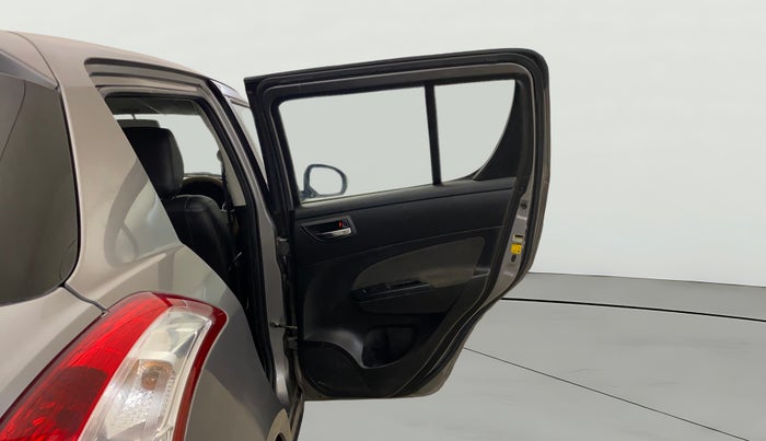 2014 Maruti Swift VXI, Petrol, Manual, 28,038 km, RHS Rear Door