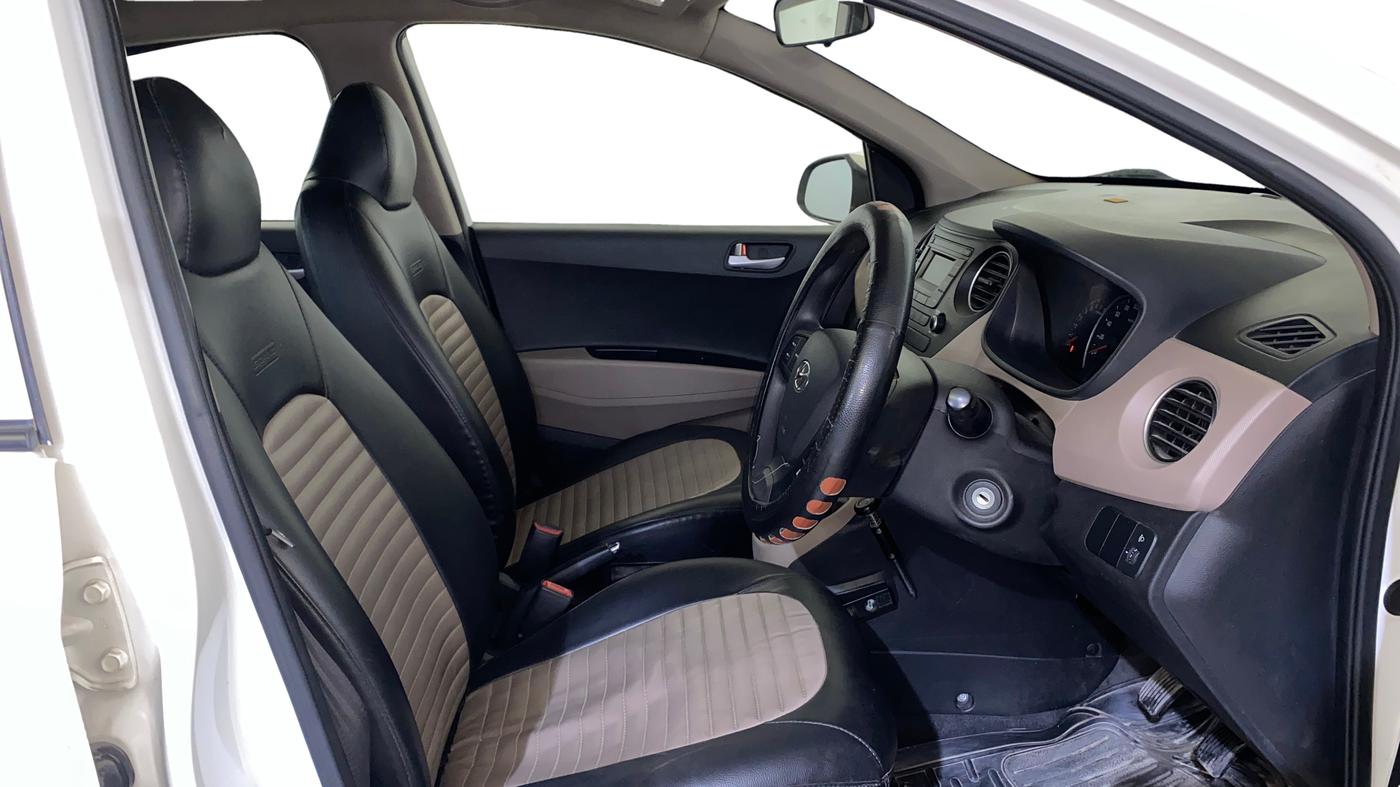 2016 Hyundai Grand i10 SPORTZ 1.2 KAPPA VTVT, Petrol, Manual, 77,715 km, Right Side Front Door Cabin