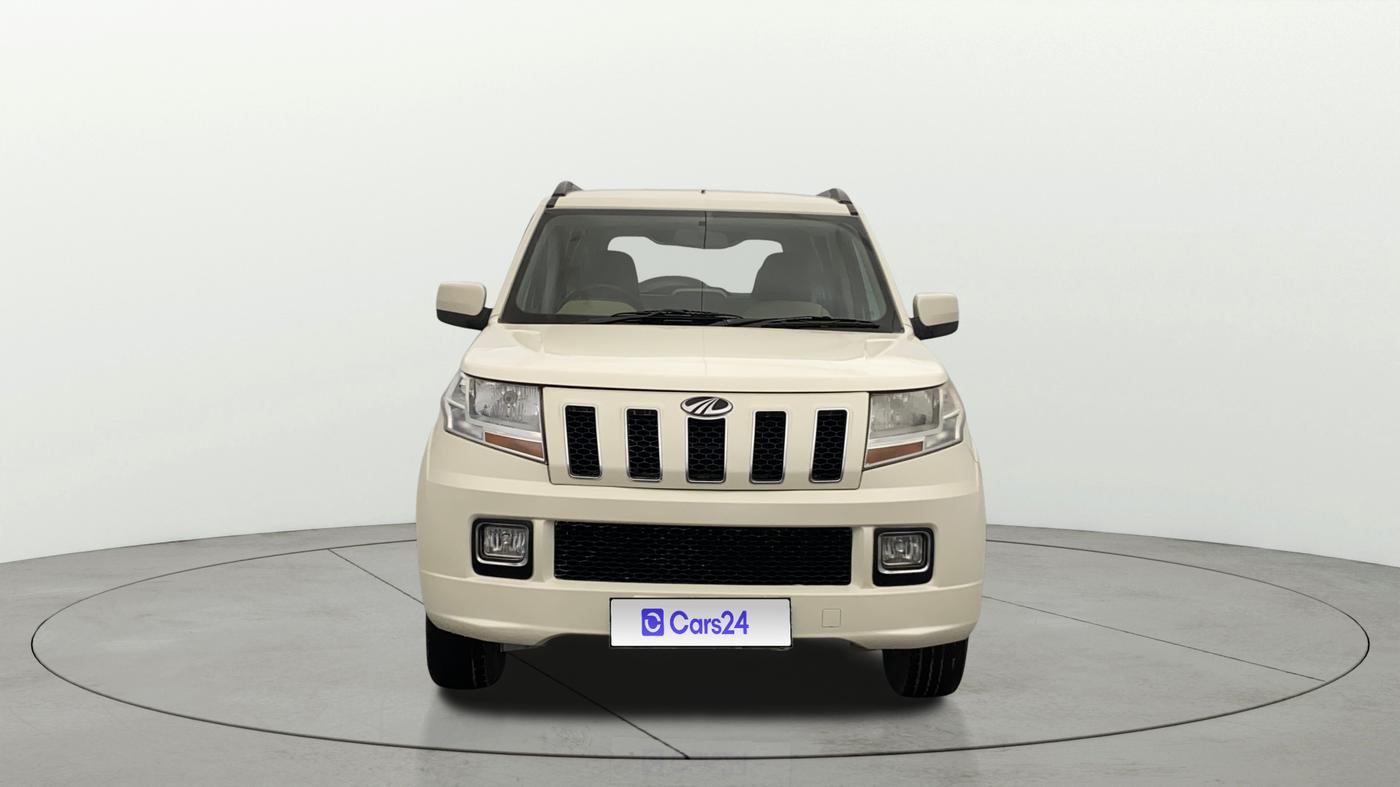2017 Mahindra TUV300 T8, Diesel, Manual, 87,345 km, Front
