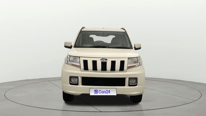 2017 Mahindra TUV300 T8, Diesel, Manual, 87,345 km, Front