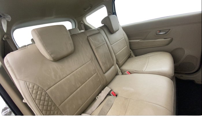 2021 Maruti Ertiga ZXI SHVS, Petrol, Manual, 32,836 km, Right Side Rear Door Cabin