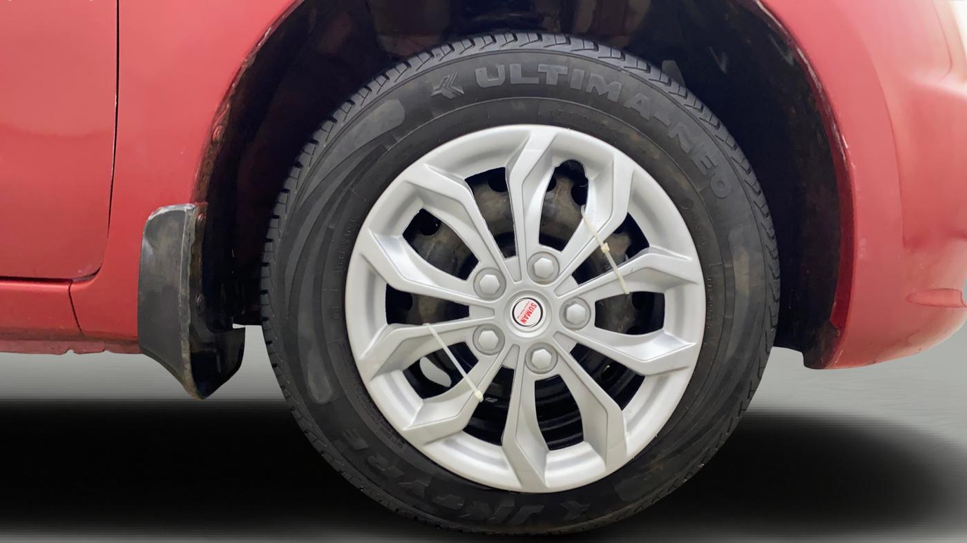 2013 Nissan Micra Active XV, Petrol, Manual, 80,629 km, Right Front Wheel