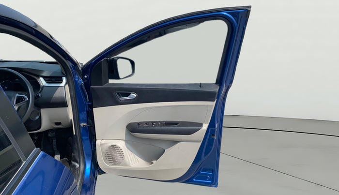 2023 Renault TRIBER RXZ, Petrol, Manual, 48,161 km, RHS Front Door