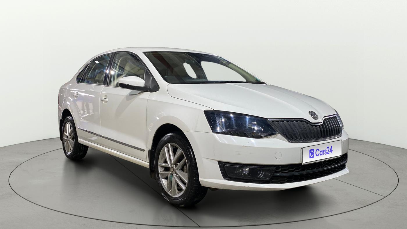 2019 Skoda Rapid STYLE 1.6 MPI AT, Petrol, Automatic, 10,242 km, Right Front Diagonal