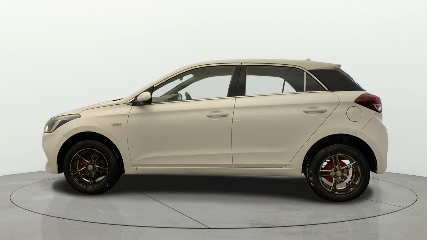2015 Hyundai Elite i20 MAGNA 1.2, Petrol, Manual, 96,941 km, Left Side