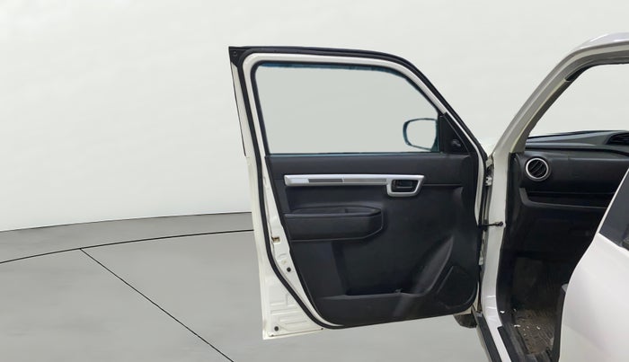 2021 Maruti S PRESSO VXI+, CNG, Manual, 66,800 km, LHS Front Door