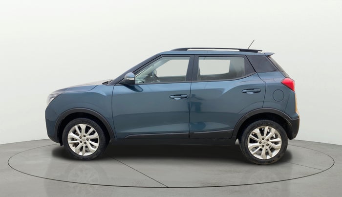 2019 Mahindra XUV300 W8 1.5 DIESEL, Diesel, Manual, 48,852 km, Left Side