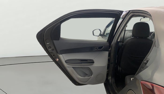 2021 Tata Tiago XT PETROL, Petrol, Manual, 24,626 km, LHS Rear Door