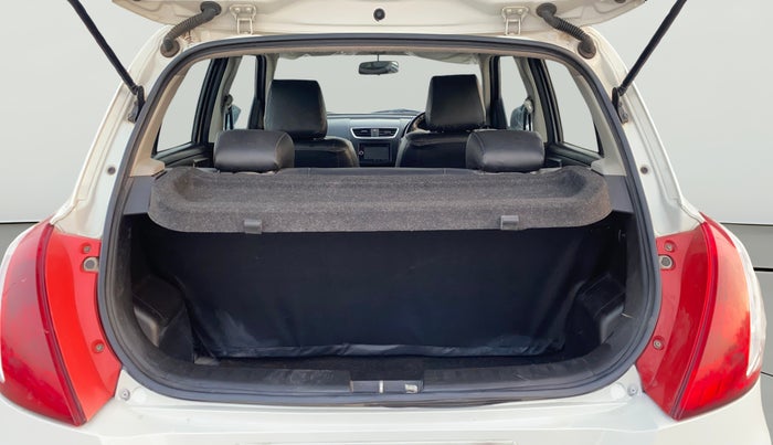 2013 Maruti Swift VXI, Petrol, Manual, 47,030 km, Boot Open Zoomed View