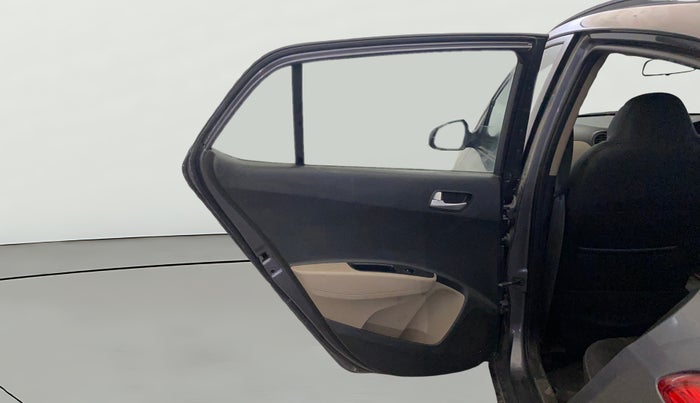 2016 Hyundai Grand i10 SPORTZ 1.2 KAPPA VTVT, Petrol, Manual, 30,878 km, LHS Rear Door