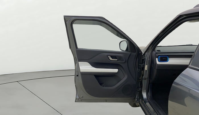 2021 Tata PUNCH CREATIVE AMT 1.2 RTN DUAL TONE, Petrol, Automatic, 43,489 km, LHS Front Door