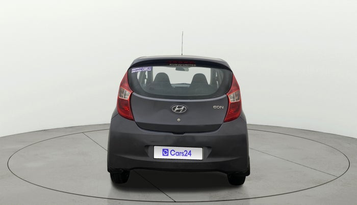 2016 Hyundai Eon MAGNA +, Petrol, Manual, 1,36,063 km, Back/Rear