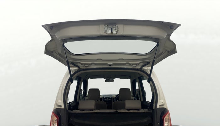 2015 Maruti Wagon R 1.0 VXI, Petrol, Manual, 1,11,800 km, Boot Door Open