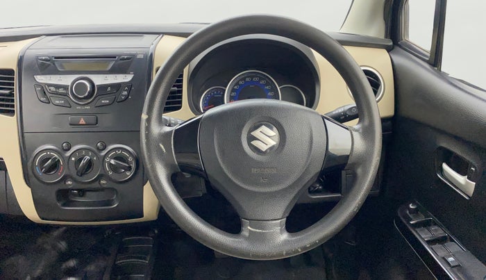 2017 Maruti Wagon R 1.0 VXI, Petrol, Manual, 44,658 km, Steering Wheel Close Up