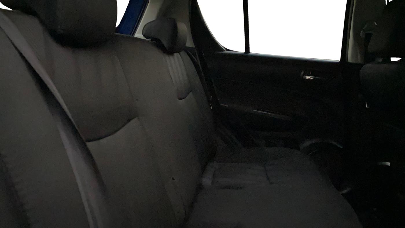 2012 Maruti Swift VXI, Petrol, Manual, 1,20,290 km, Right Side Rear Door Cabin