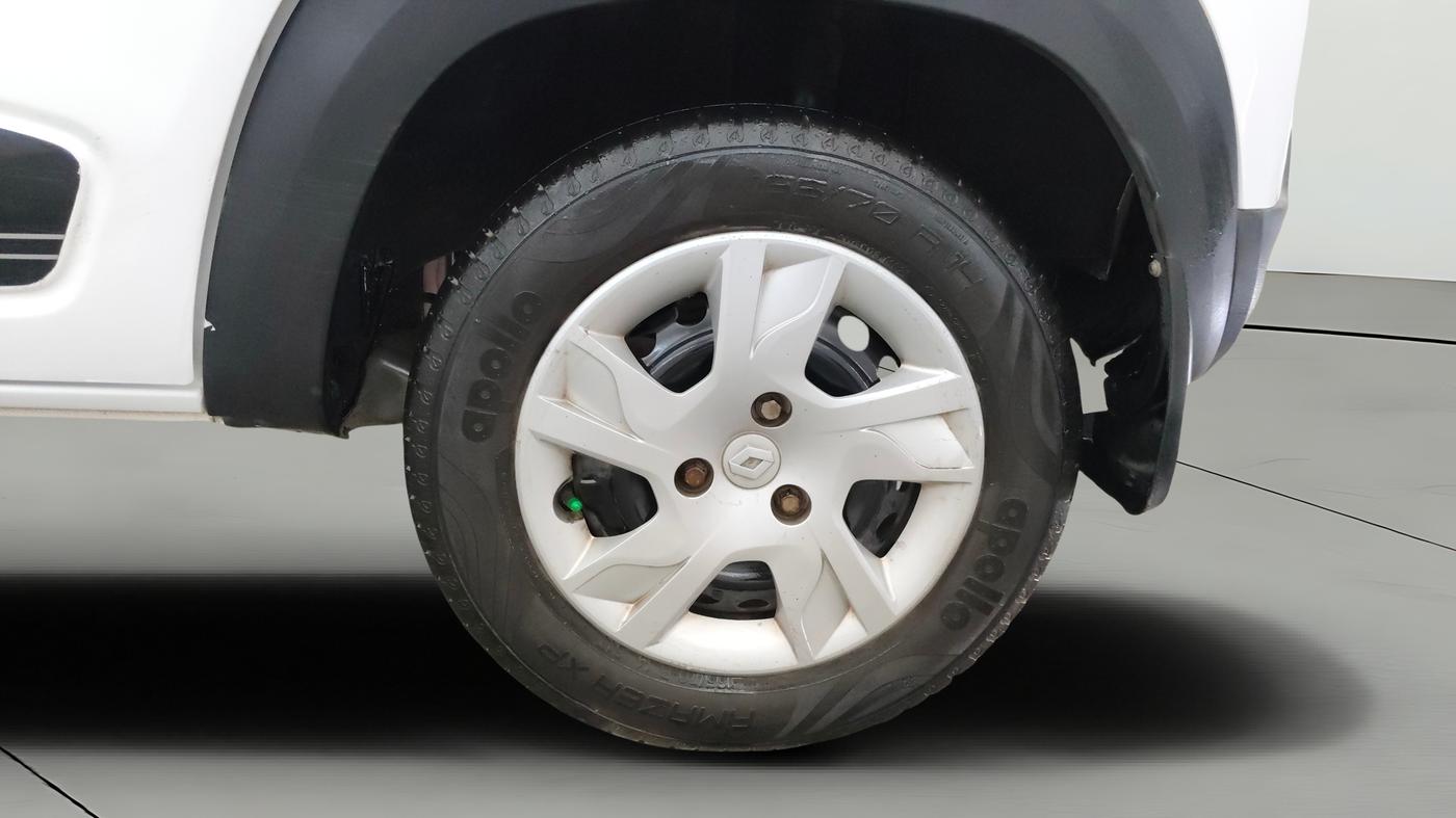 2021 Renault Kwid RXT 1.0 (O), Petrol, Manual, 37,499 km, Left Rear Wheel