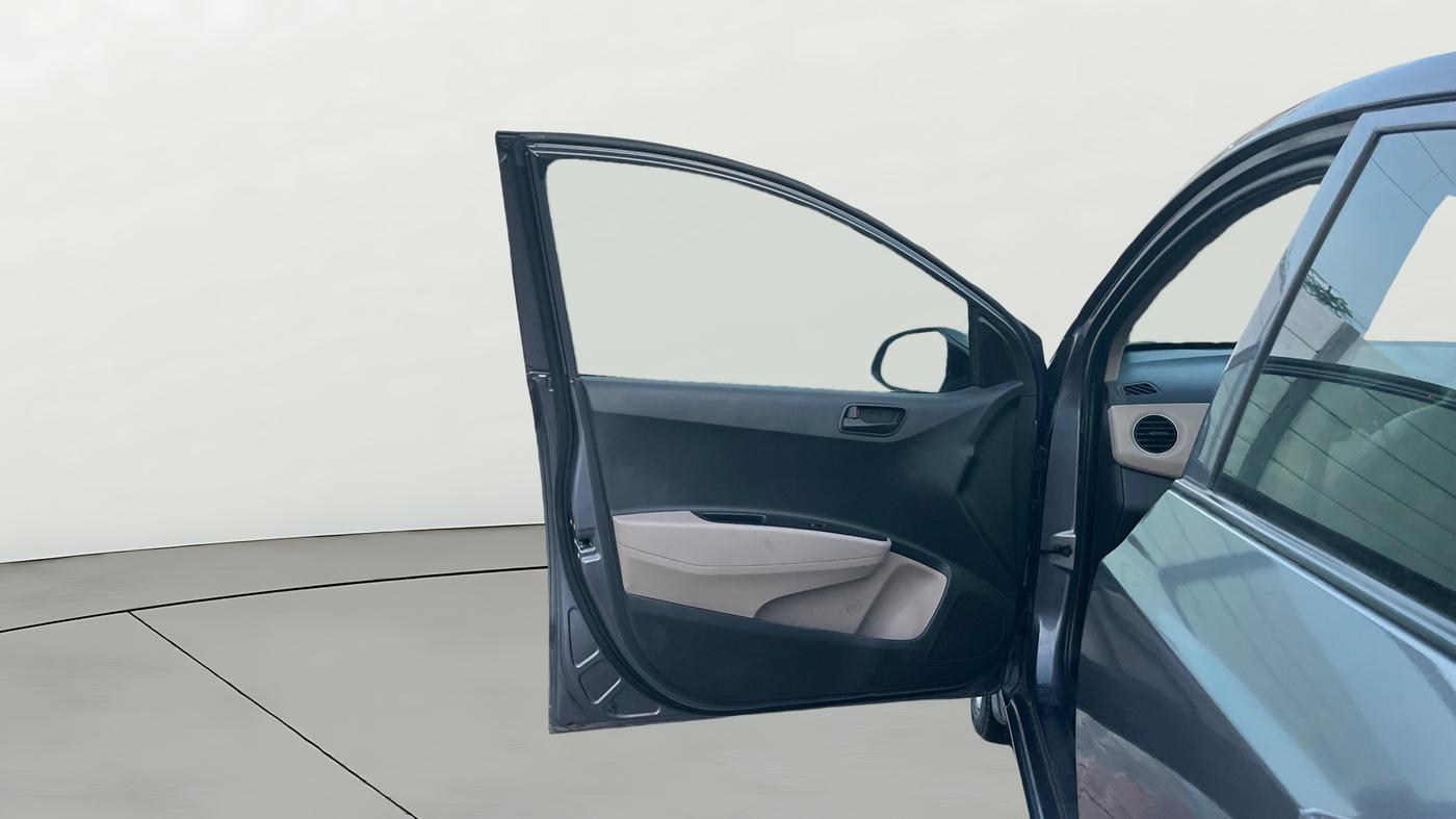 2017 Hyundai Grand i10 MAGNA AT 1.2 KAPPA VTVT, Petrol, Automatic, 42,730 km, LHS Front Door