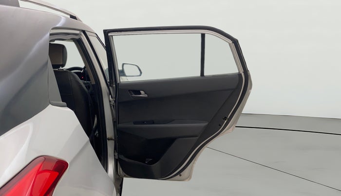 2017 Hyundai Creta SX PLUS 1.6 PETROL, Petrol, Manual, 70,971 km, RHS Rear Door