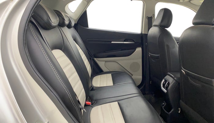 2023 KIA SONET HTX 1.5D IMT, Diesel, Manual, 20,153 km, Right Side Rear Door Cabin