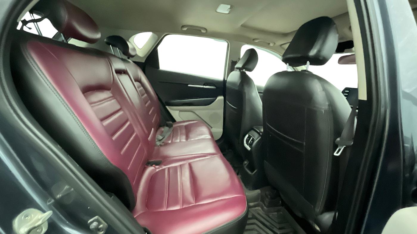 2021 KIA SONET HTX 1.0 IMT, Petrol, Manual, 45,060 km, Right Side Rear Door Cabin