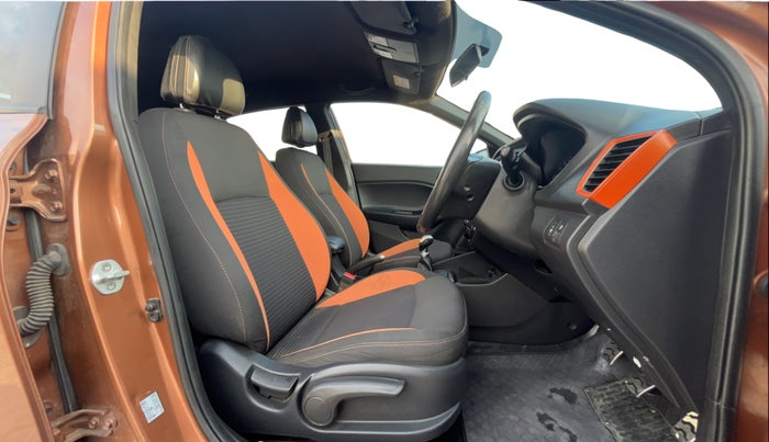 2016 Hyundai i20 Active 1.2 SX, Petrol, Manual, 80,855 km, Right Side Front Door Cabin