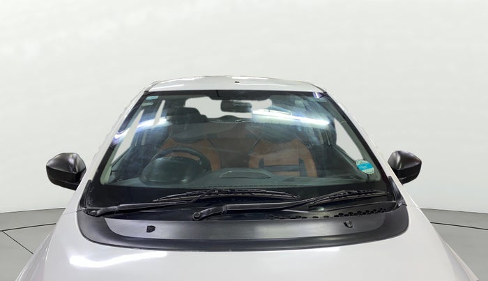 2018 Tata Tiago XE PETROL, Petrol, Manual, 49,177 km, Front Windshield