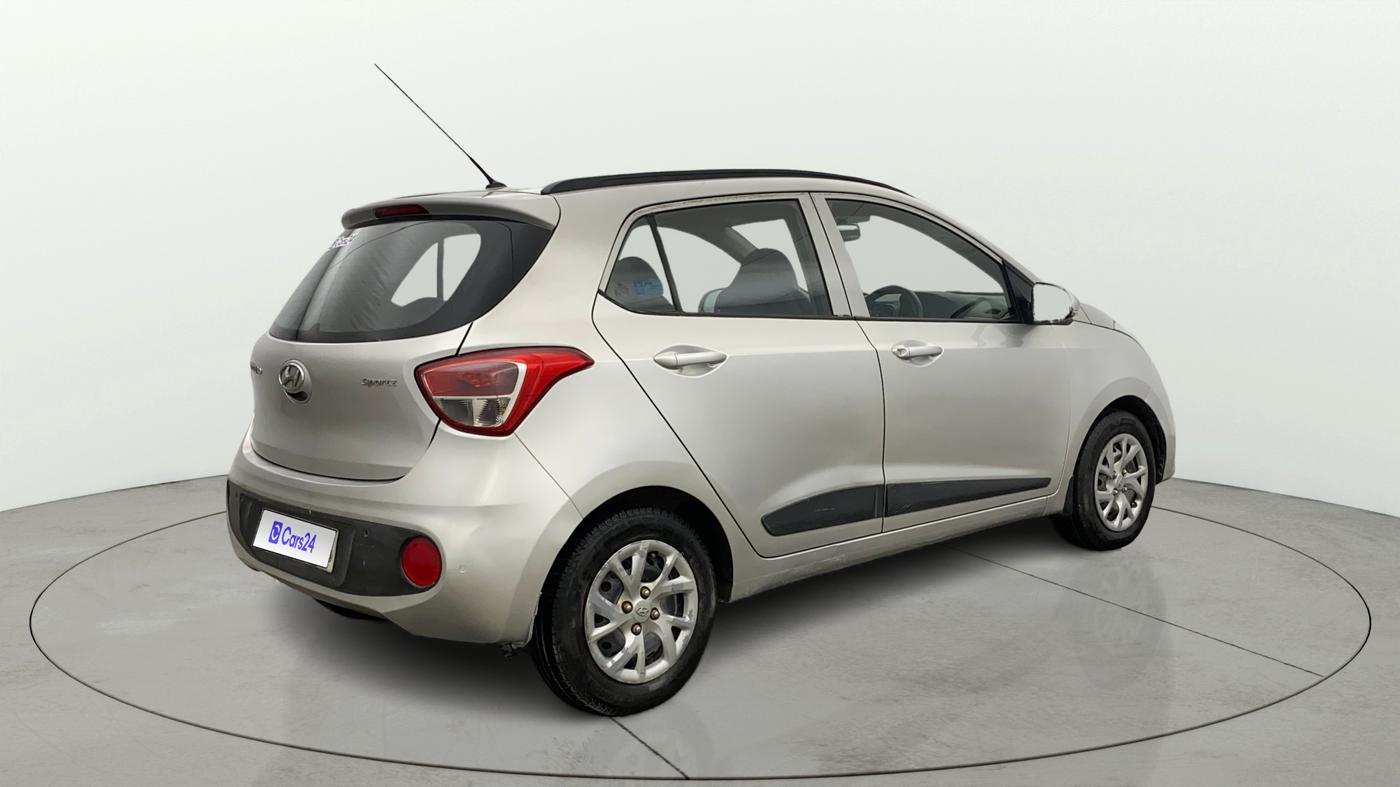 2018 Hyundai Grand i10 SPORTZ 1.2 KAPPA VTVT, Petrol, Manual, 82,935 km, Right Back Diagonal