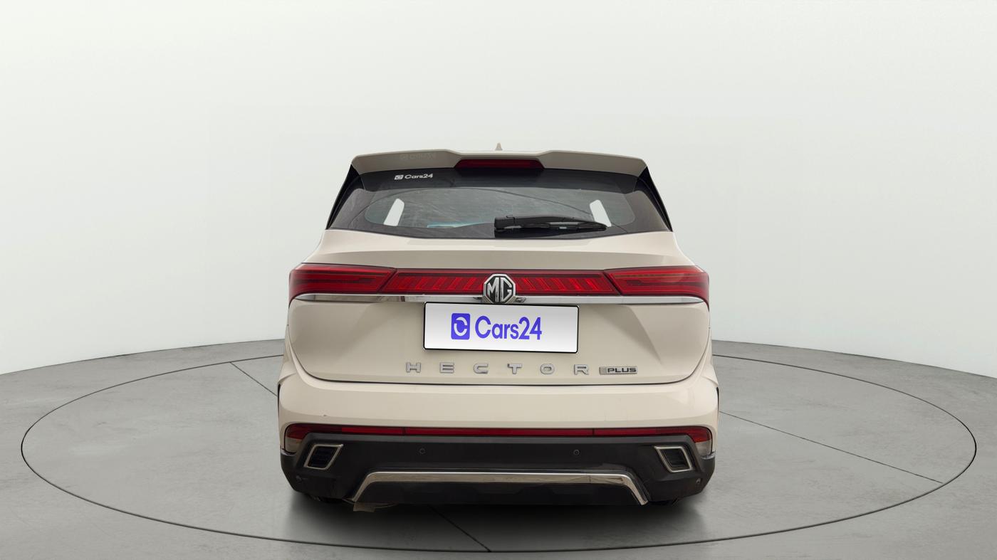 2023 MG HECTOR PLUS SHARP PRO 1.5 PETROL TURBO CVT 7 STR, Petrol, Automatic, 41,683 km, Back/Rear
