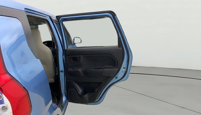 2021 Maruti New Wagon-R LXI CNG 1.0, CNG, Manual, 57,162 km, RHS Rear Door