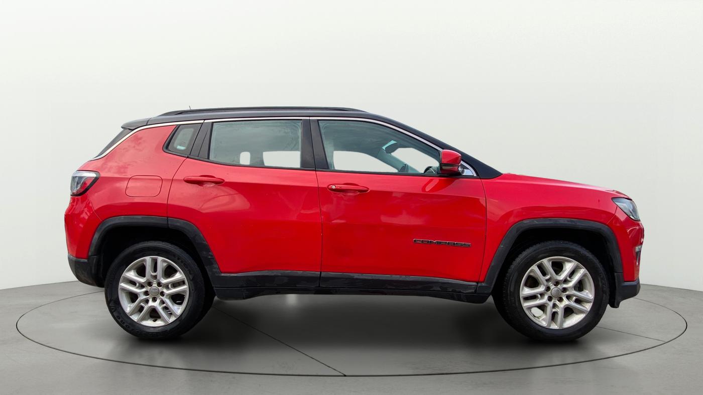 2017 Jeep Compass LIMITED (O) 2.0 DIESEL, Diesel, Manual, 1,36,828 km, Right Side View