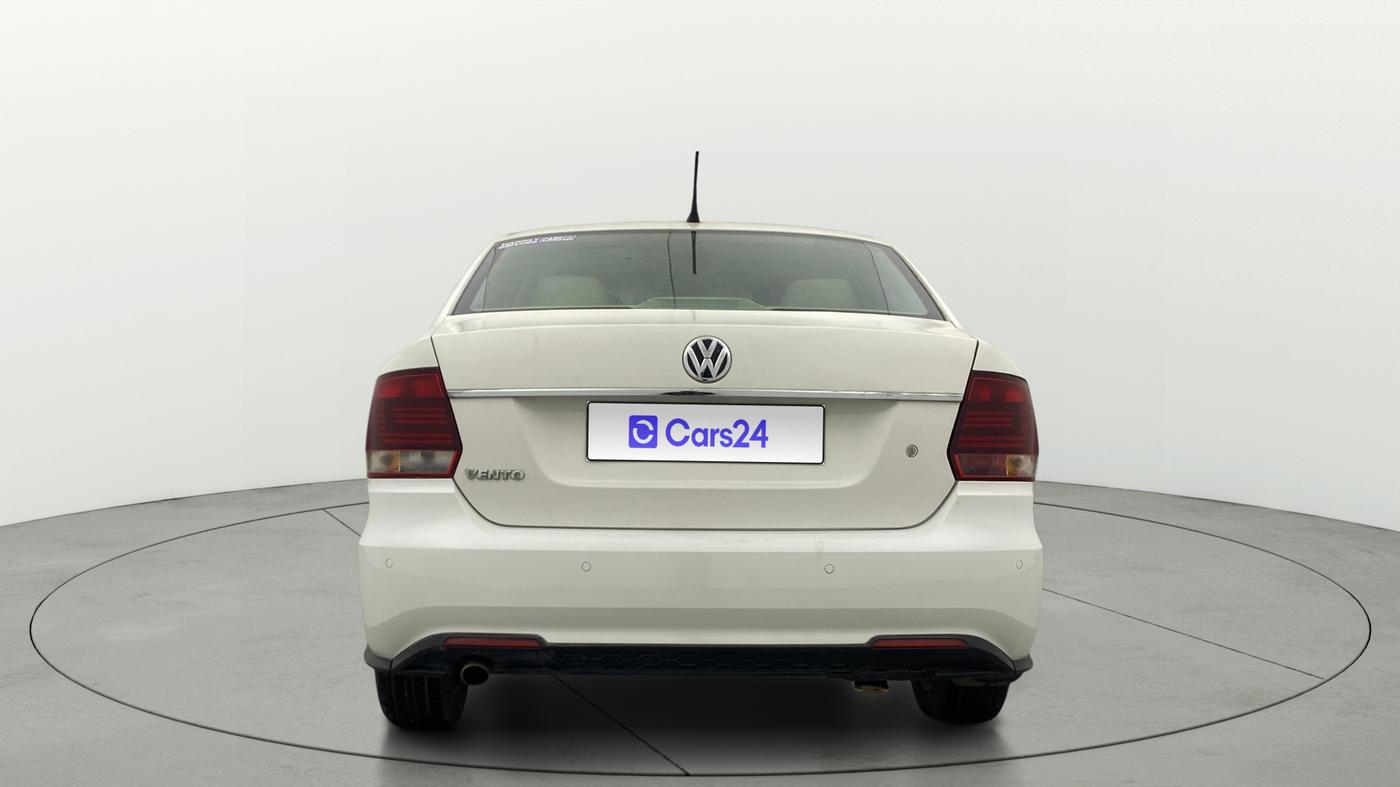 2021 Volkswagen Vento HIGHLINE 1.0L TSI, Petrol, Manual, 57,349 km, Back/Rear