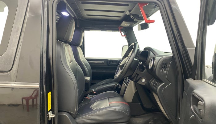 2022 Mahindra Thar LX PETROL HT 4WD AT, Petrol, Automatic, 60,639 km, Right Side Front Door Cabin