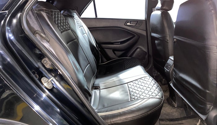 2017 Hyundai i20 Active 1.2 S, Petrol, Manual, 70,419 km, Right Side Rear Door Cabin