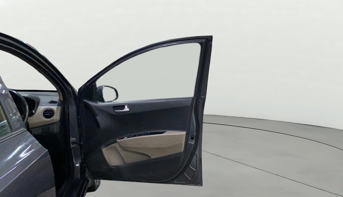 2015 Hyundai Grand i10 SPORTZ 1.2 KAPPA VTVT, Petrol, Manual, 67,072 km, RHS Front Door