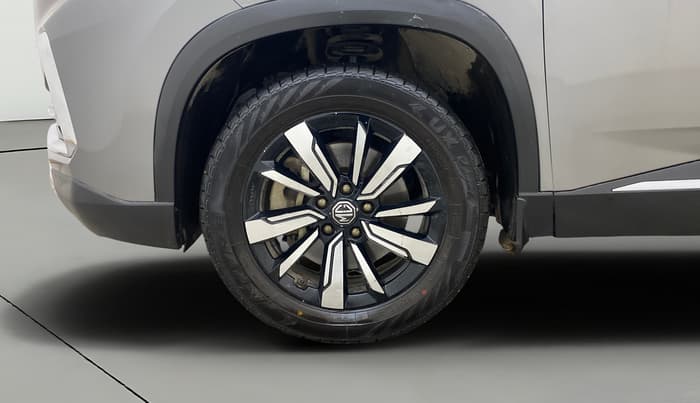 2019 MG HECTOR SHARP 1.5 DCT PETROL, Petrol, Automatic, 1,12,229 km, Left Front Wheel