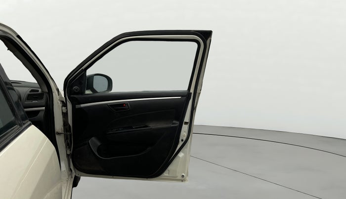 2016 Maruti Swift LXI (O), Petrol, Manual, 44,420 km, RHS Front Door