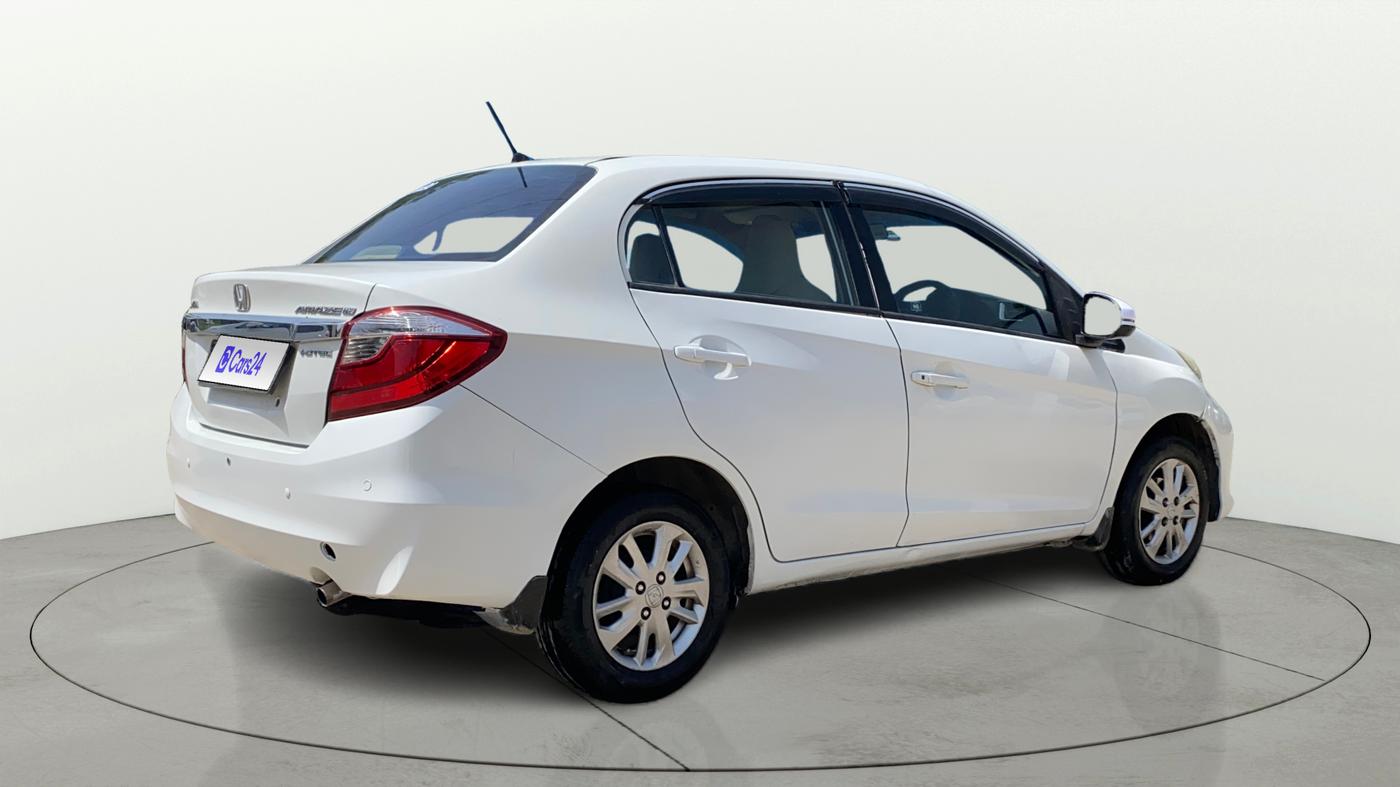 2017 Honda Amaze 1.5L I-DTEC VX, Diesel, Manual, 1,17,616 km, Right Back Diagonal