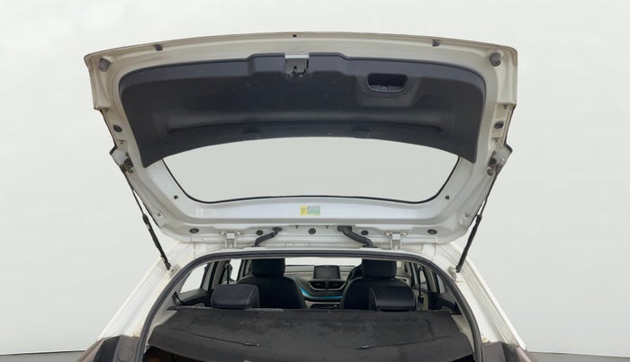 2023 Tata ALTROZ XZ PLUS SUNROOF CNG, CNG, Manual, 13,325 km, Boot Door Open