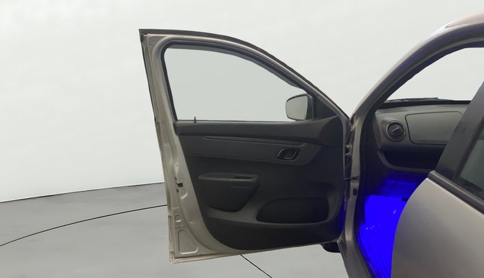 2016 Renault Kwid RXT 1.0, Petrol, Manual, 76,660 km, LHS Front Door